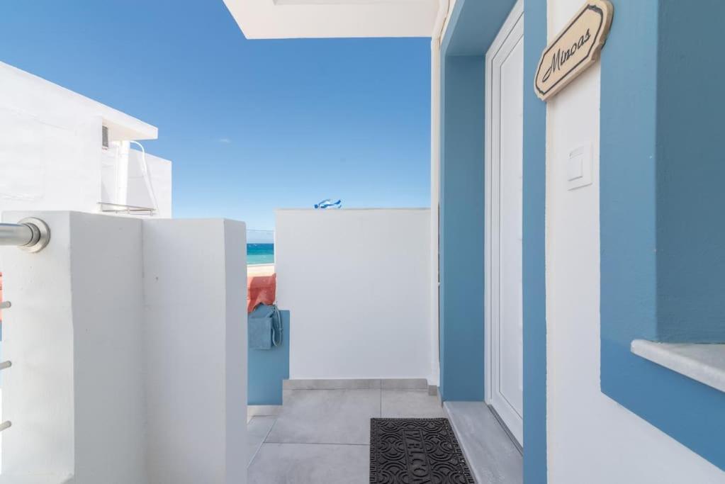 Minoas Apt Next To The Beach Милатос Экстерьер фото