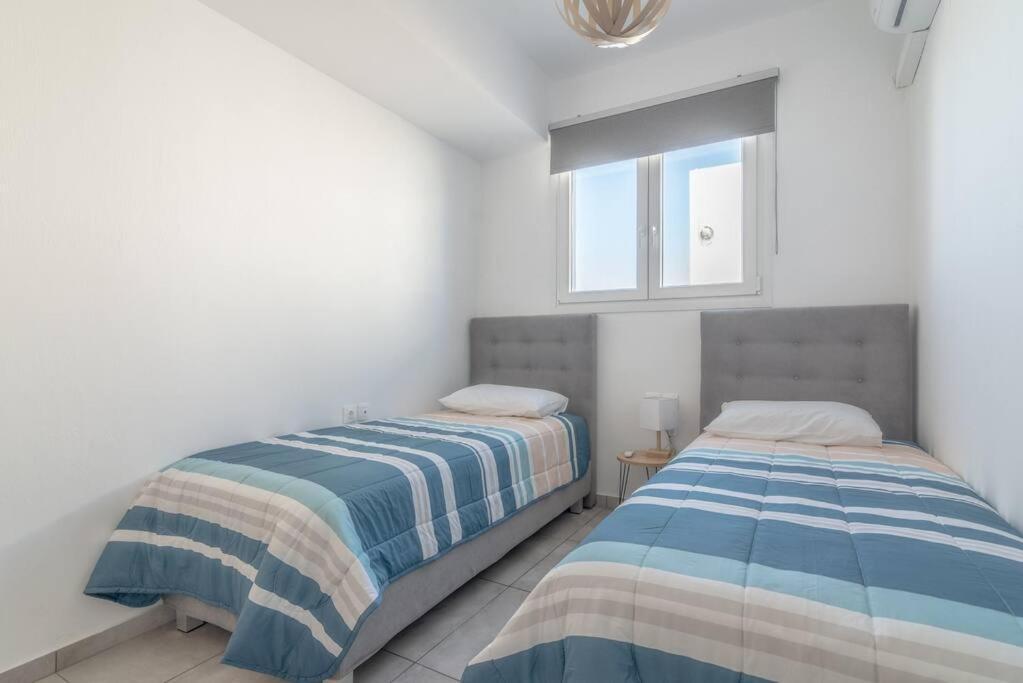 Minoas Apt Next To The Beach Милатос Экстерьер фото